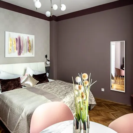 Colorful Day In Prague Design Apartments Exterior photo